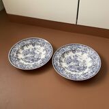 Set of 2 vintage hollow plates
