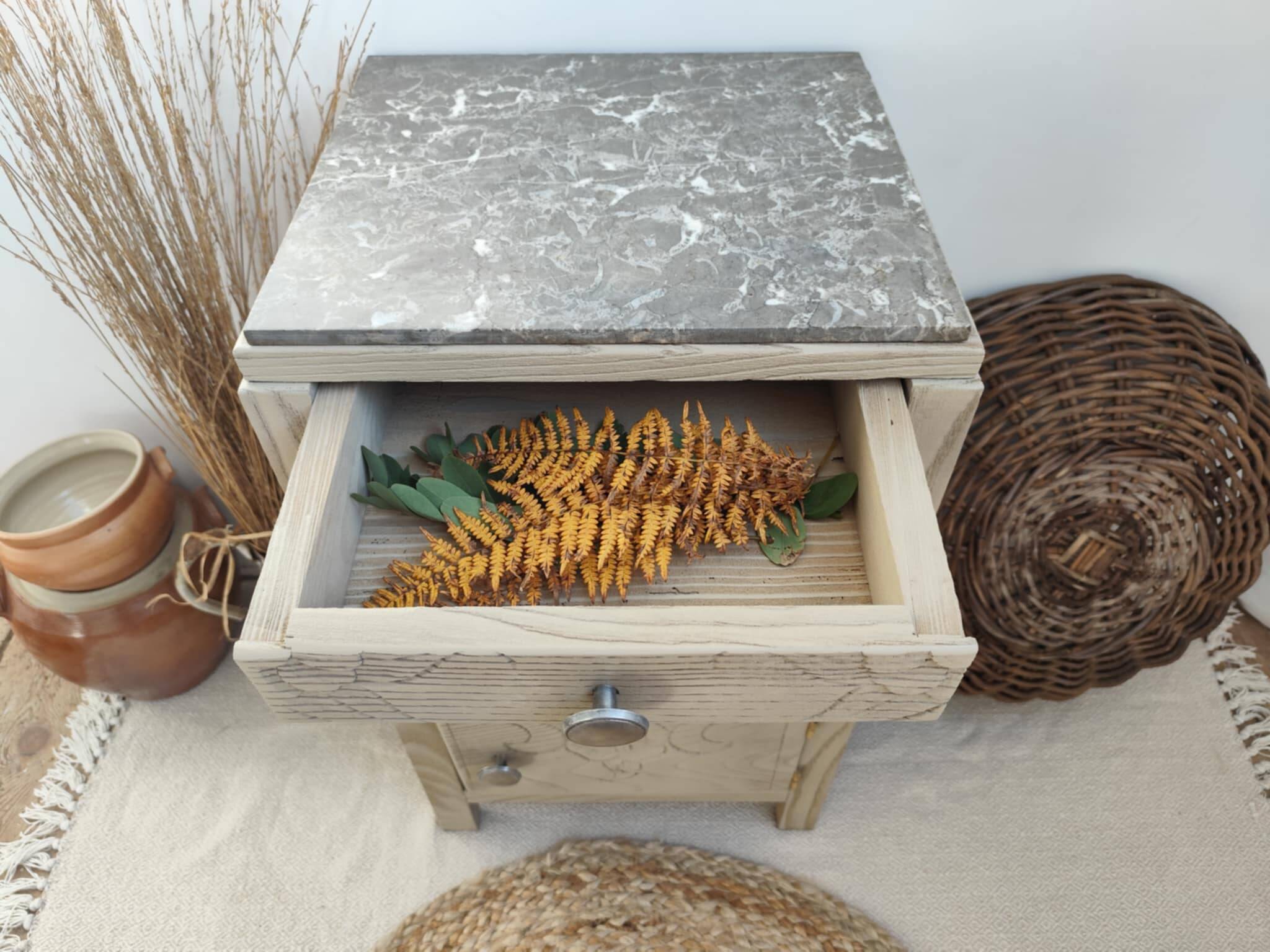 Bedside table