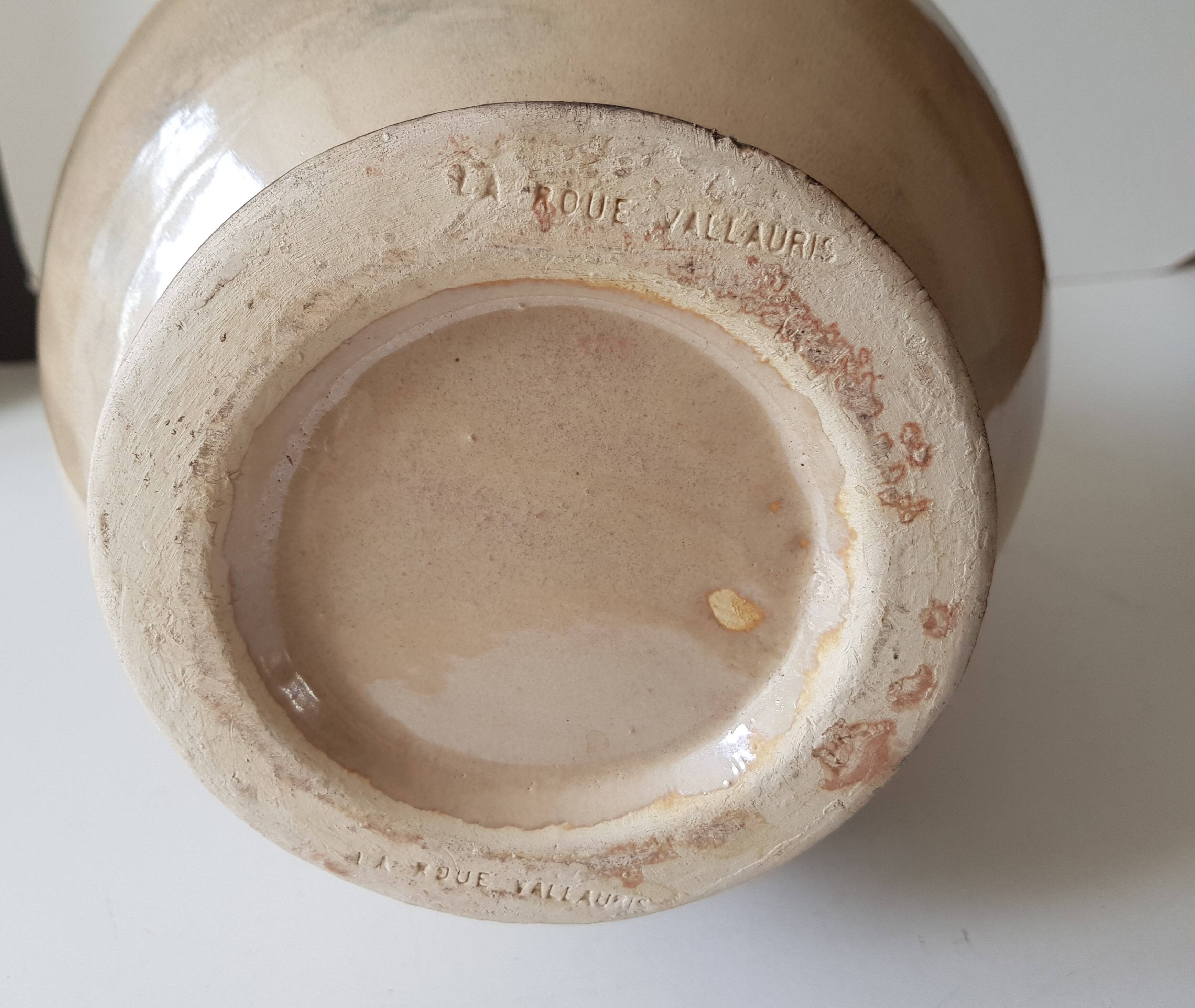 Large ceramic vase with floral motif - Signed La roue Vallauris - H 38 cm