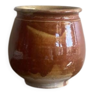 Saint-Quentin pottery