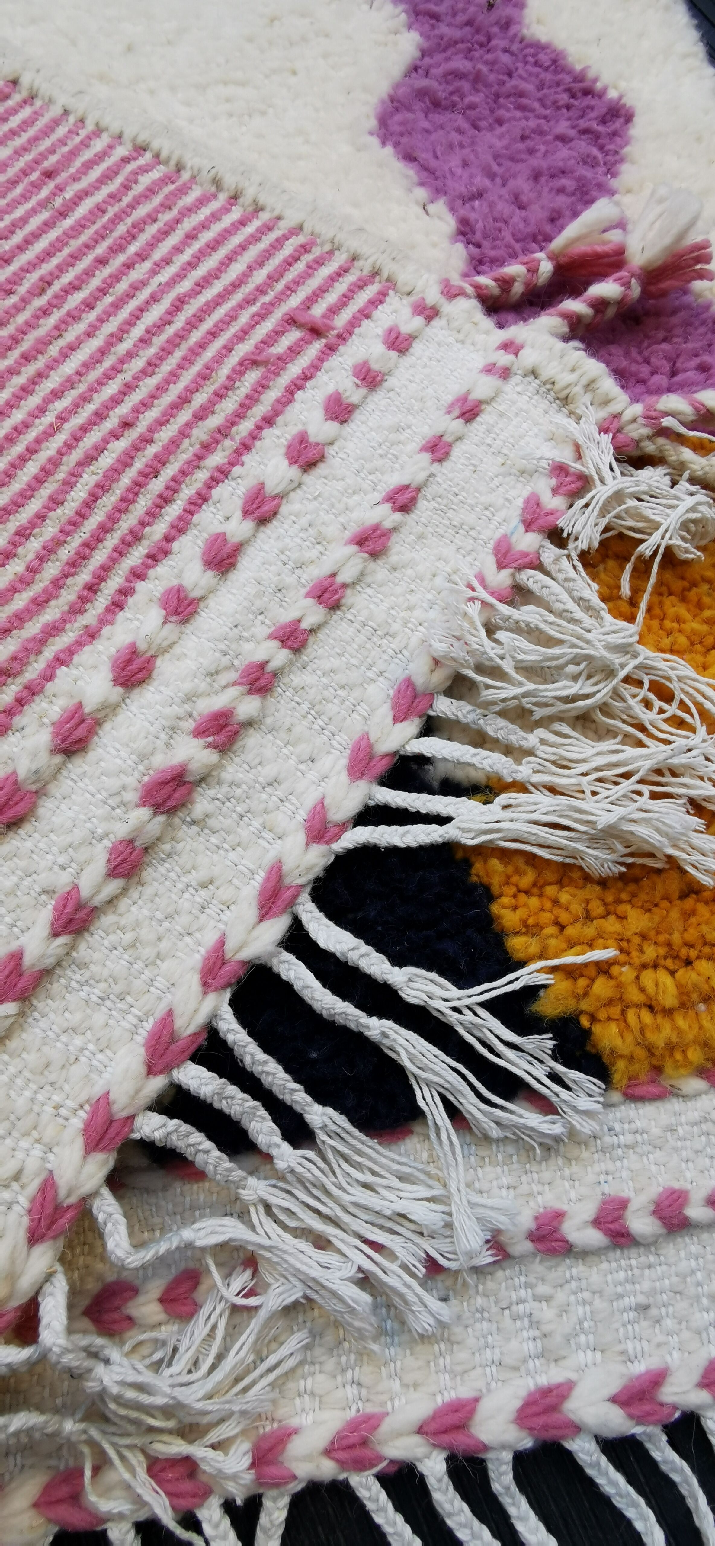 Berber carpet beni ouarain