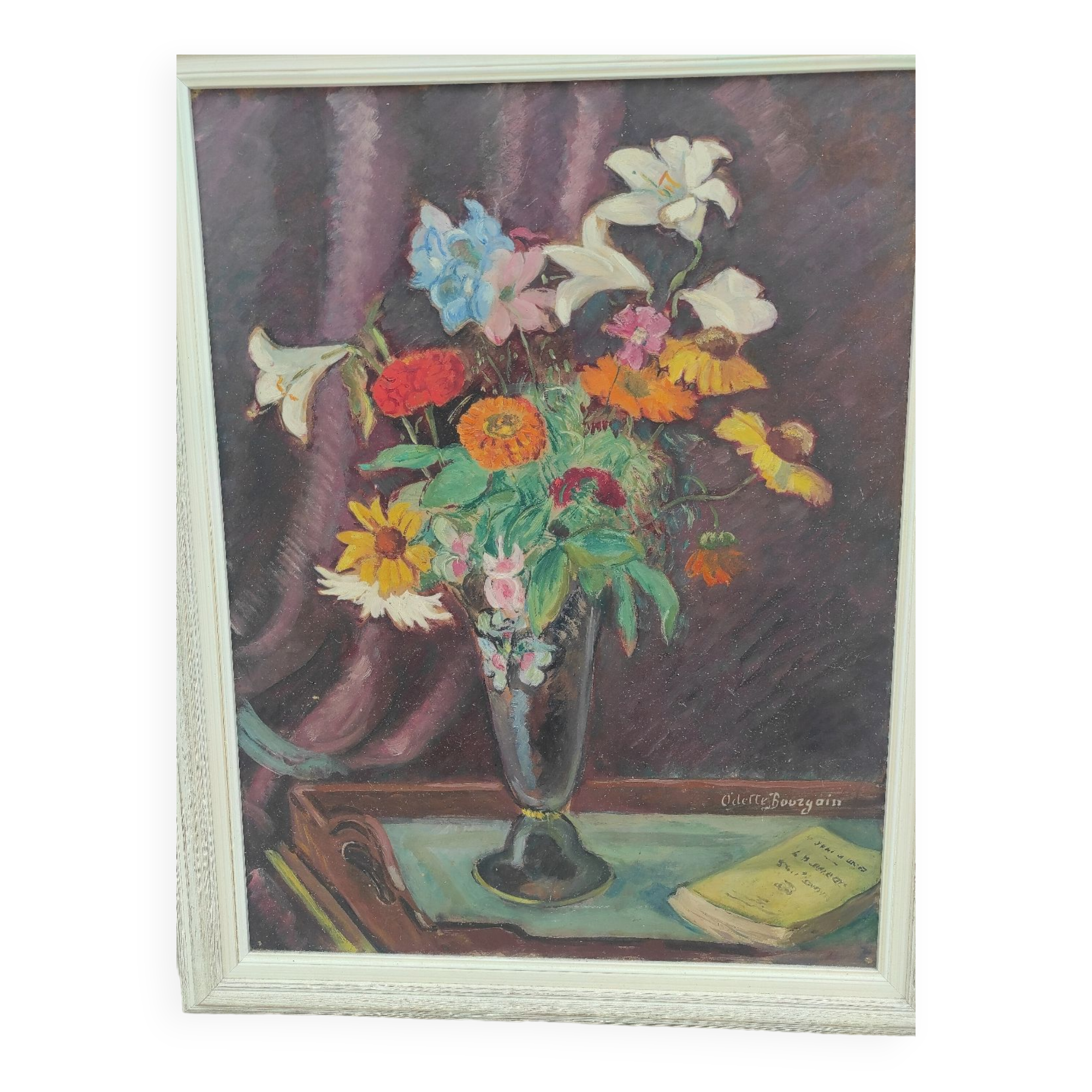 Bouquet on canvas signed