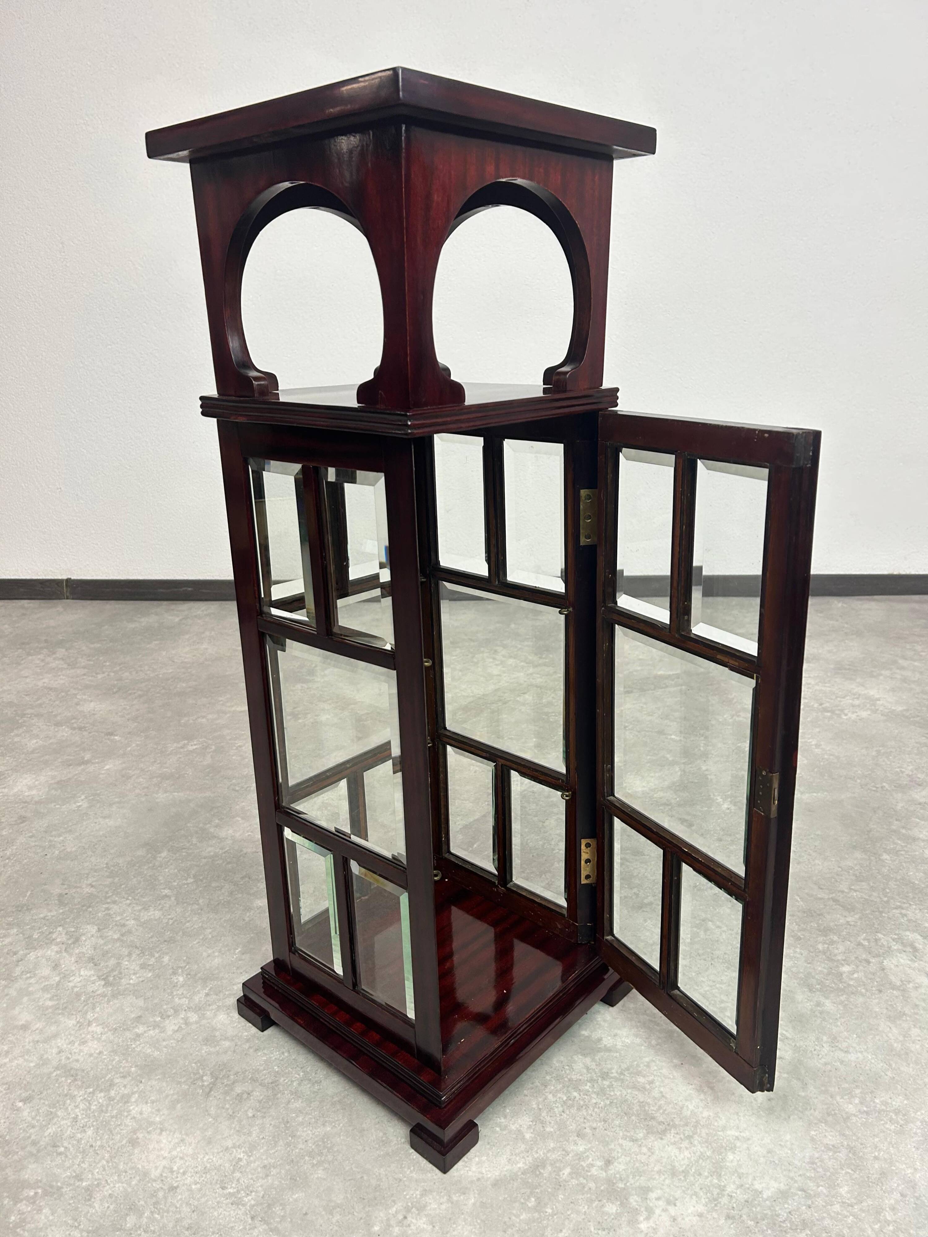 Vienna Secession Base