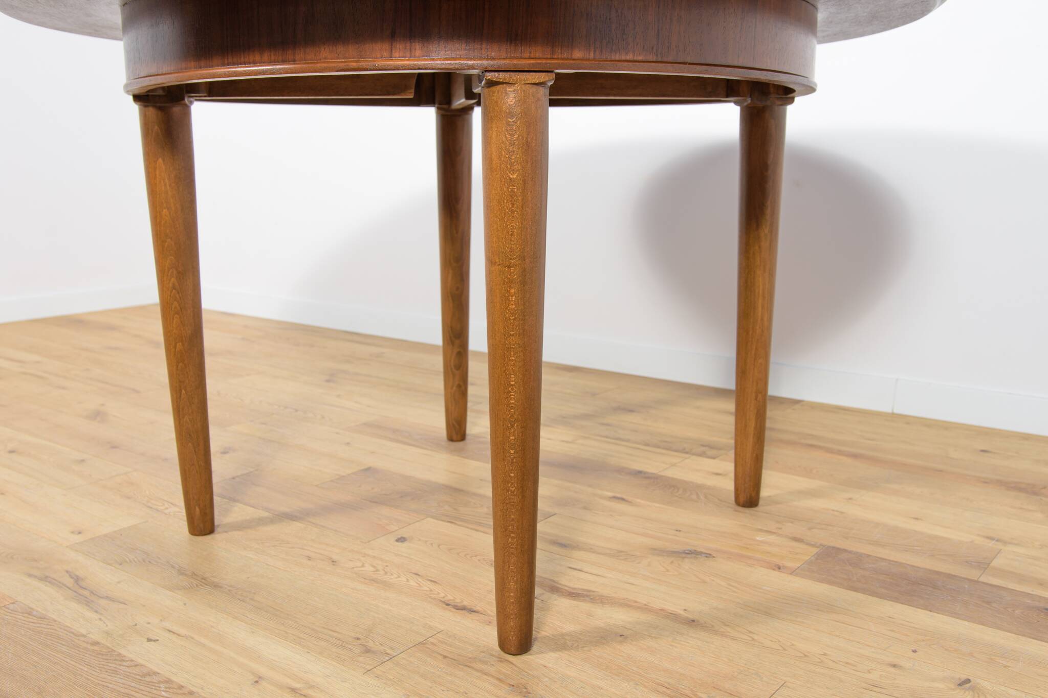 Mid-Century British Teak Dining Table, 1950s