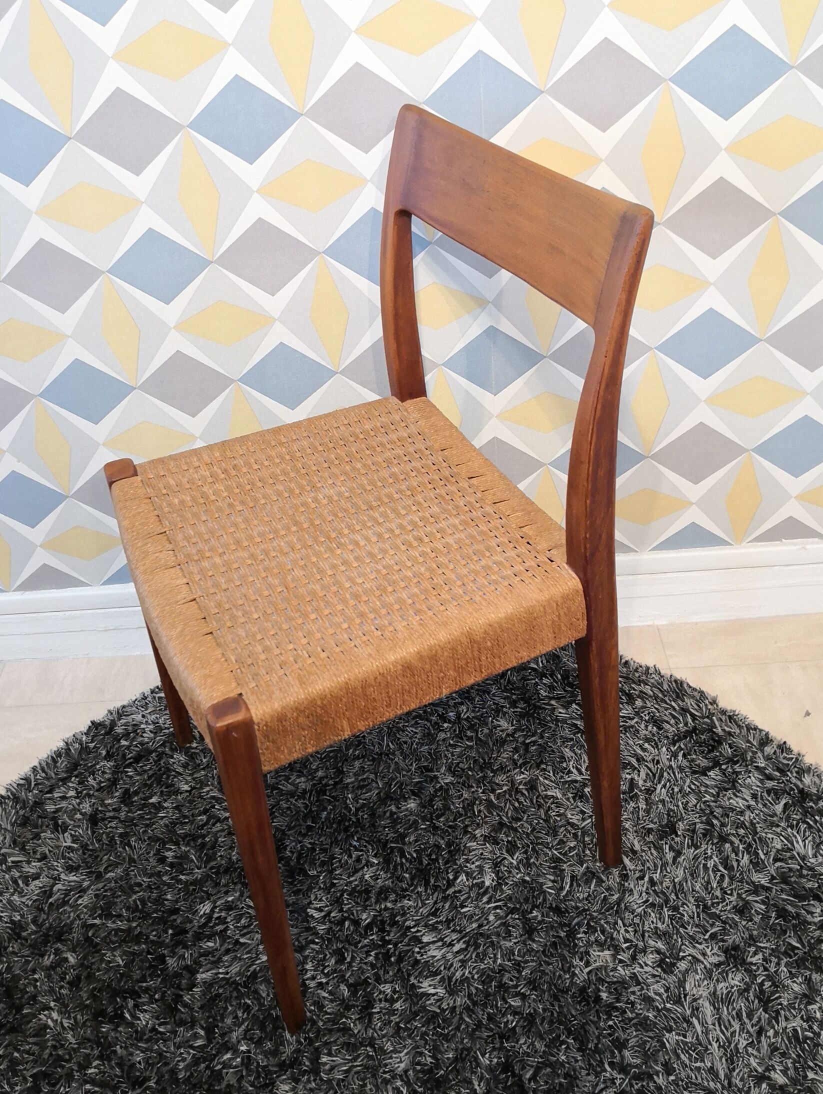 Chaise scandinave Niels Otto Moller en teck