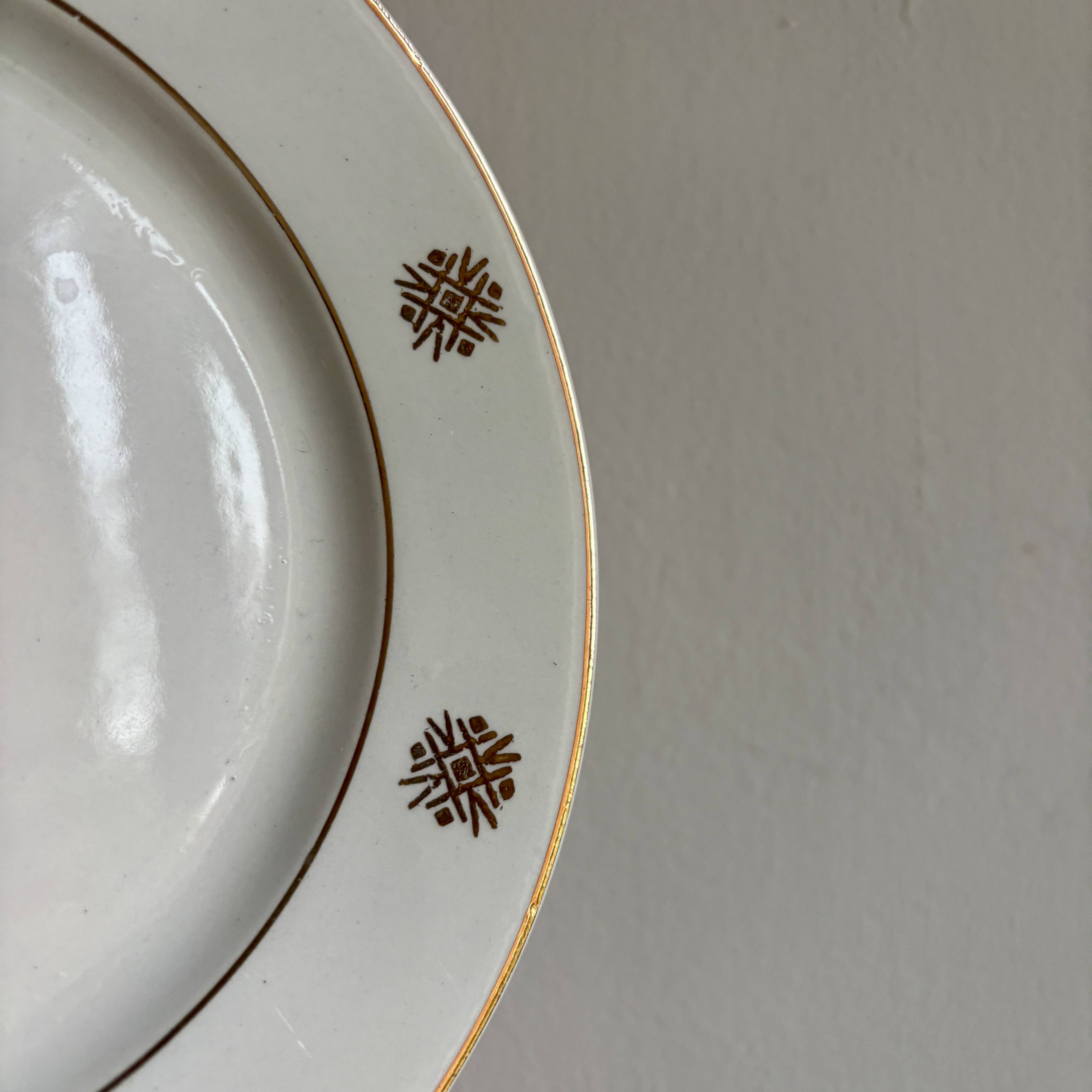 Lot de 10 assiettes à dessert vintage blanches et dorées