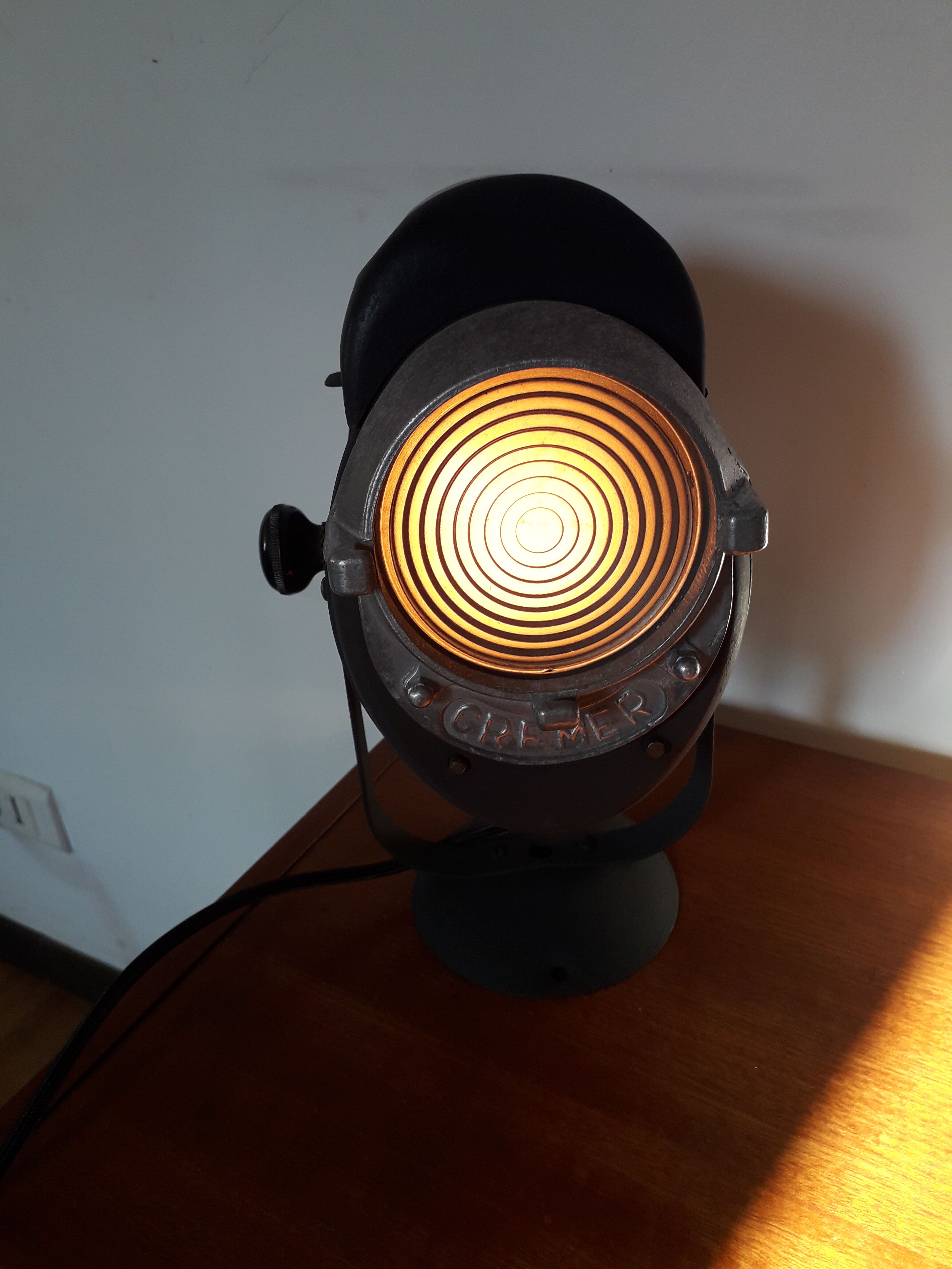 Projector Cremer Baby