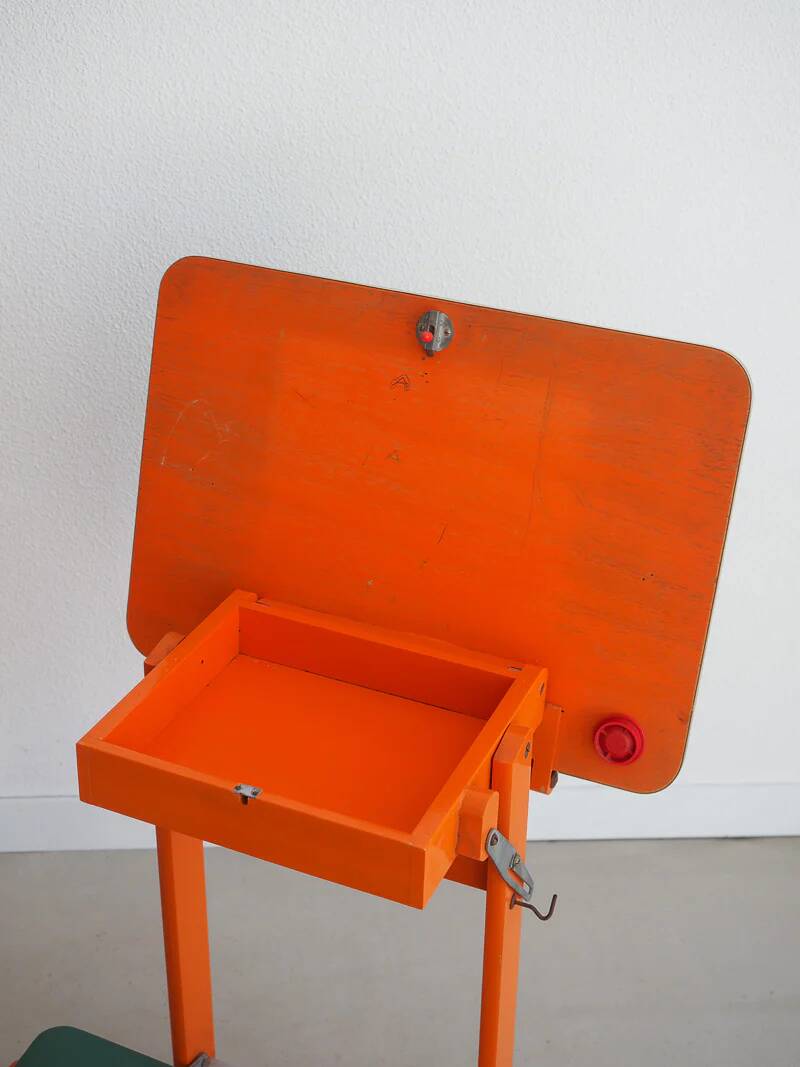 Fratelli Reguitti children's folding desk
