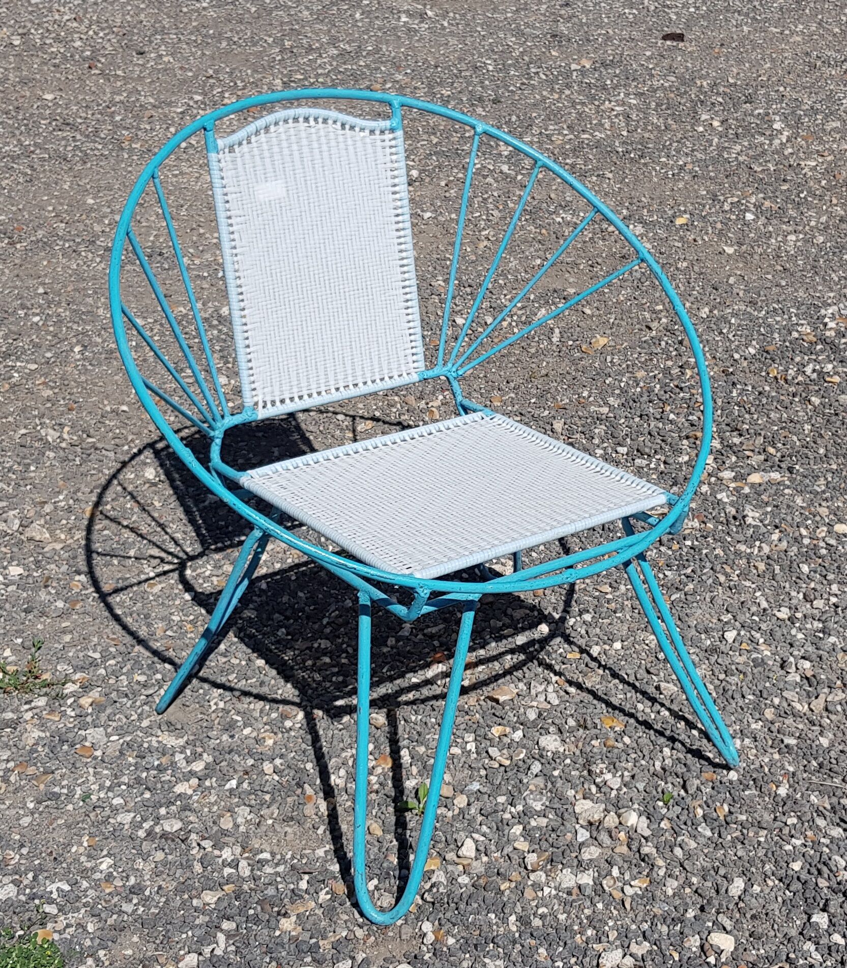 Fauteuil vintage en métal turquoise