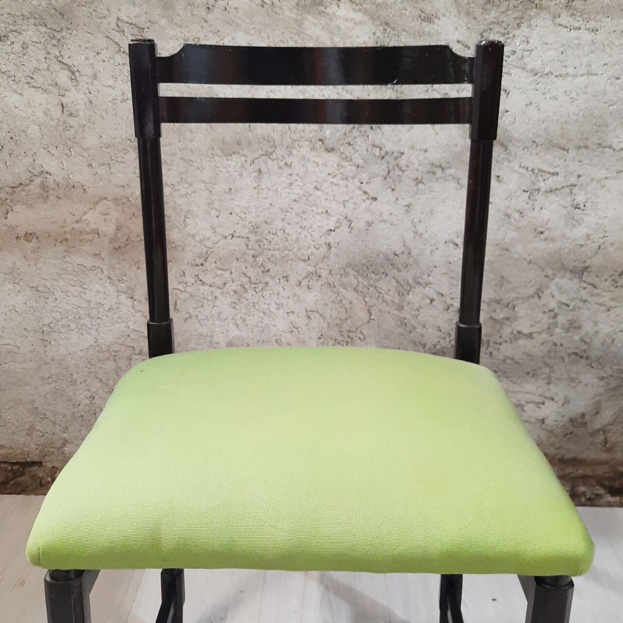 Six 50's chairs - varnished wood