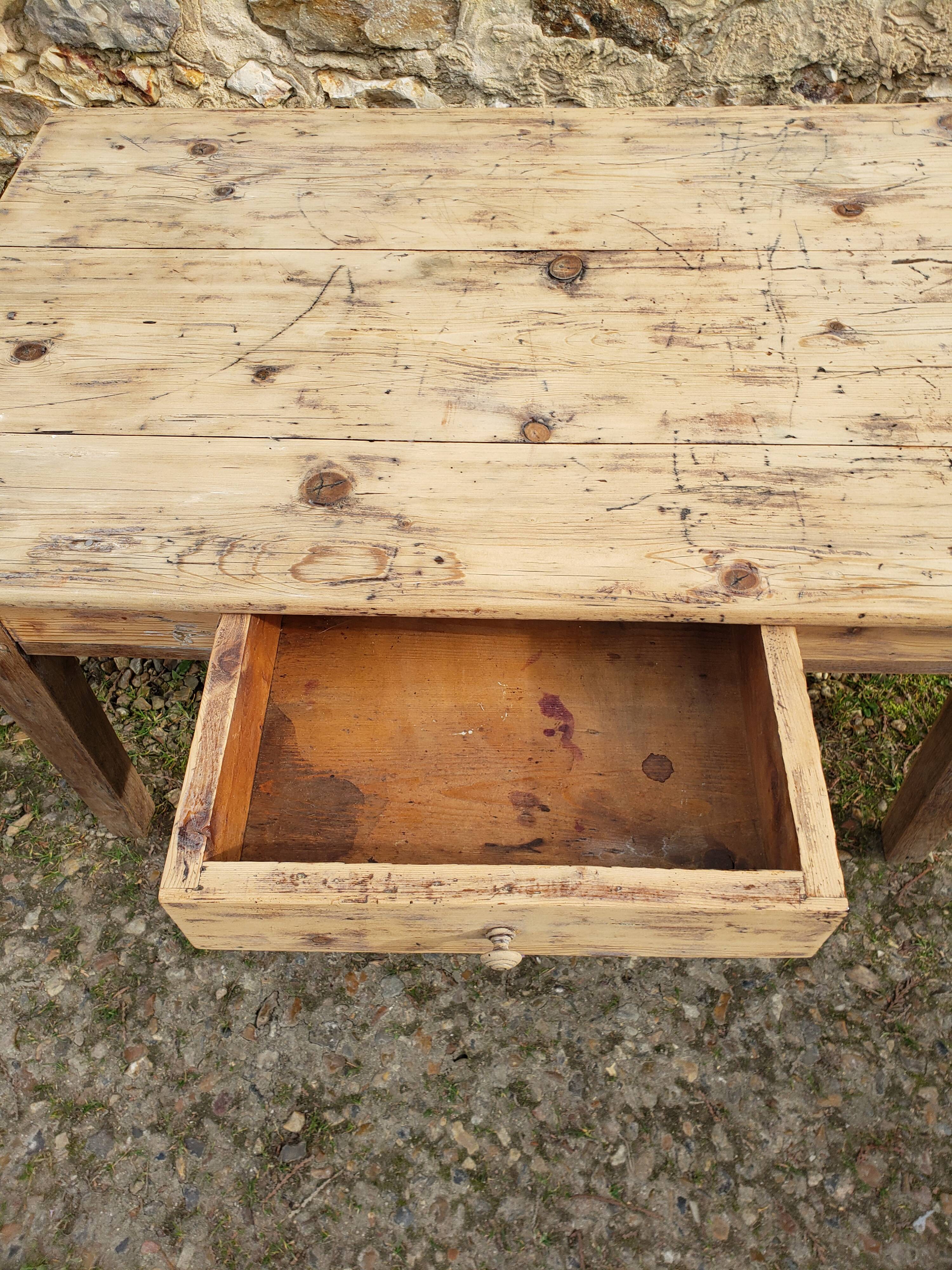 Coffee table farmhouse table " rairies "