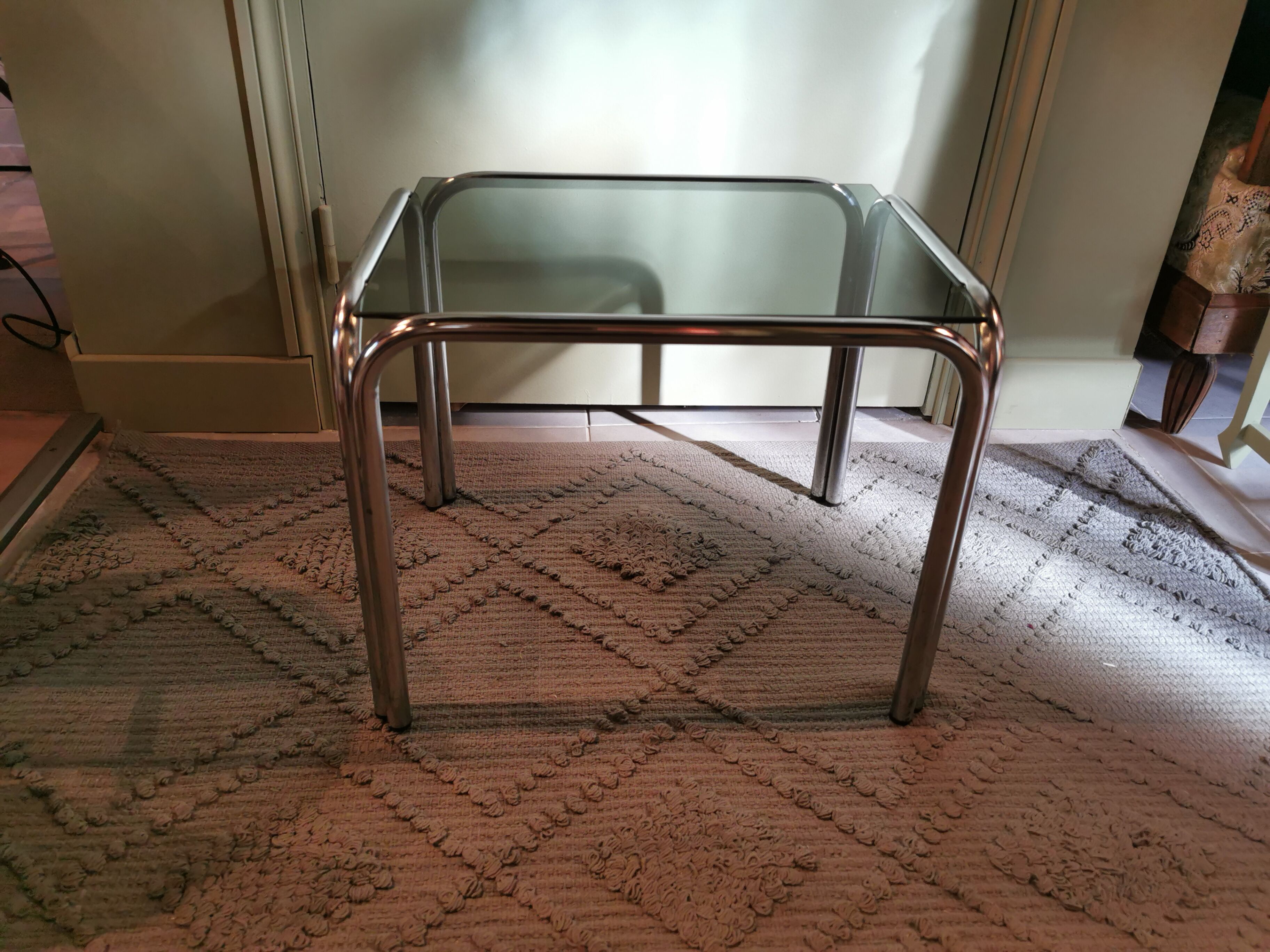 Table basse chromée années 70