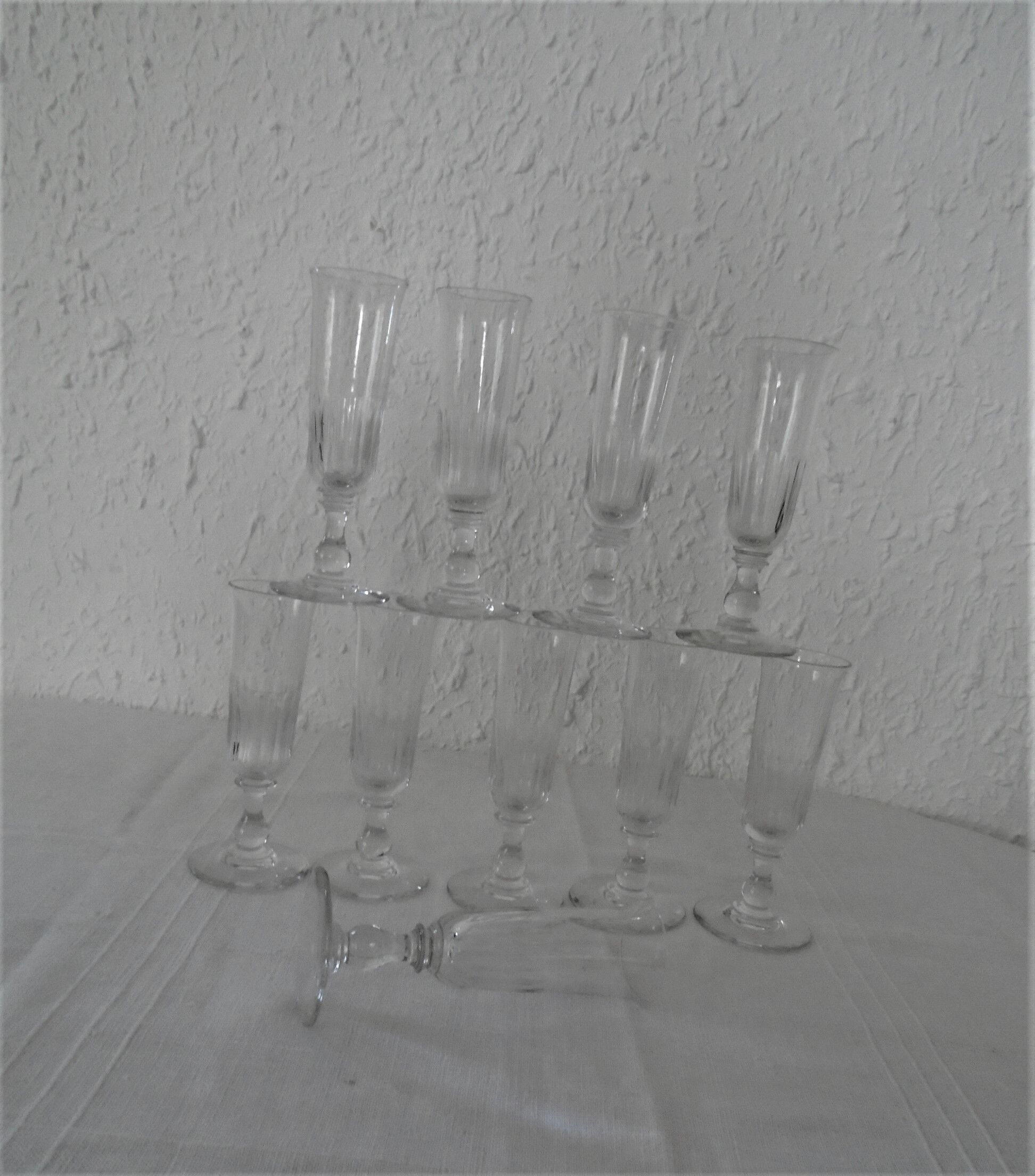 10 Louis Philippe flutes elegant old blown glasses bulled