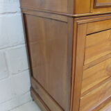 Cherry chest of drawers