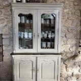 Charming vintage display cabinet in greige solid wood, castle charm.