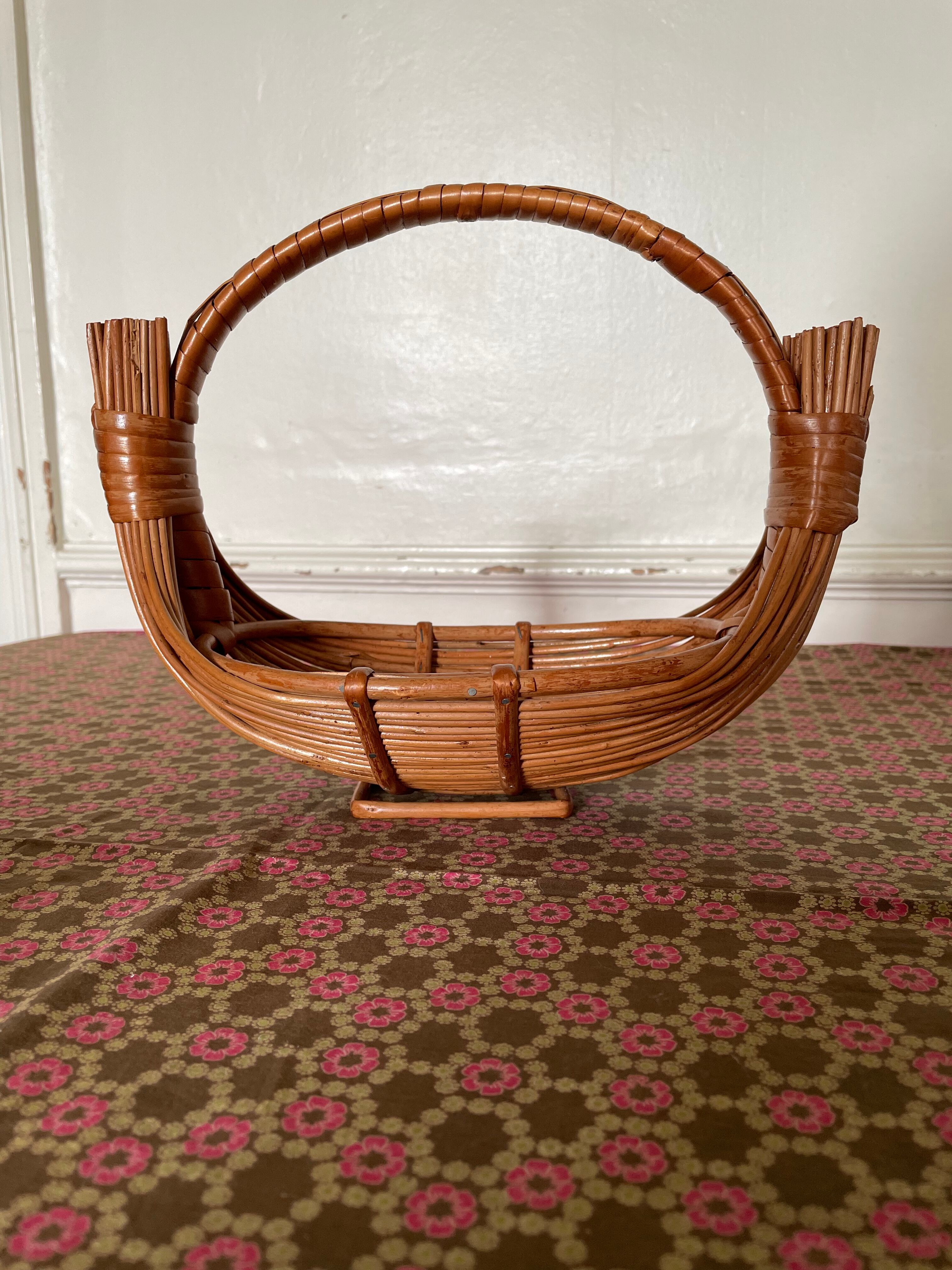 Woven wicker fruit basket 1960