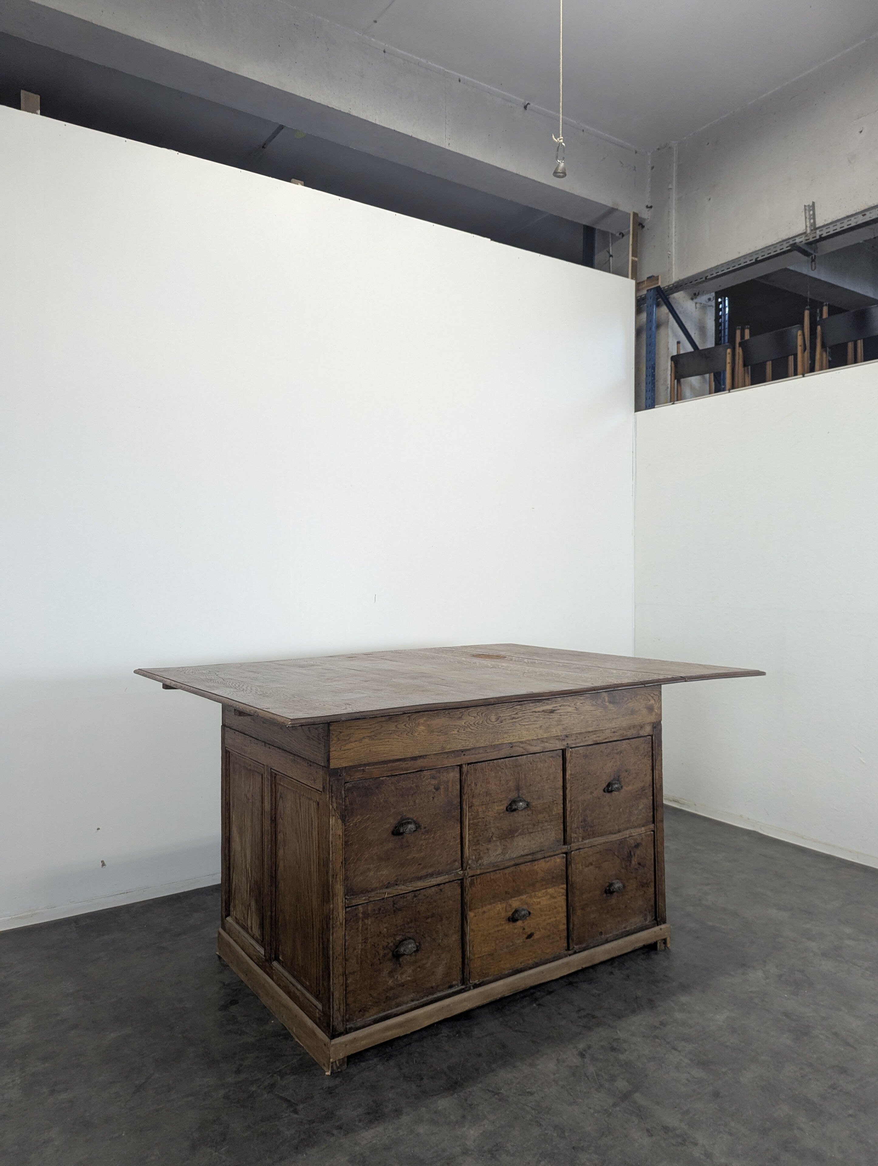 Meuble de métier en chêne