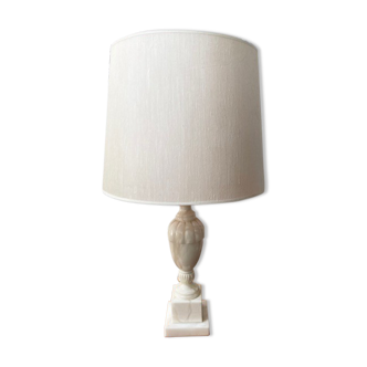 Alabaster lamp