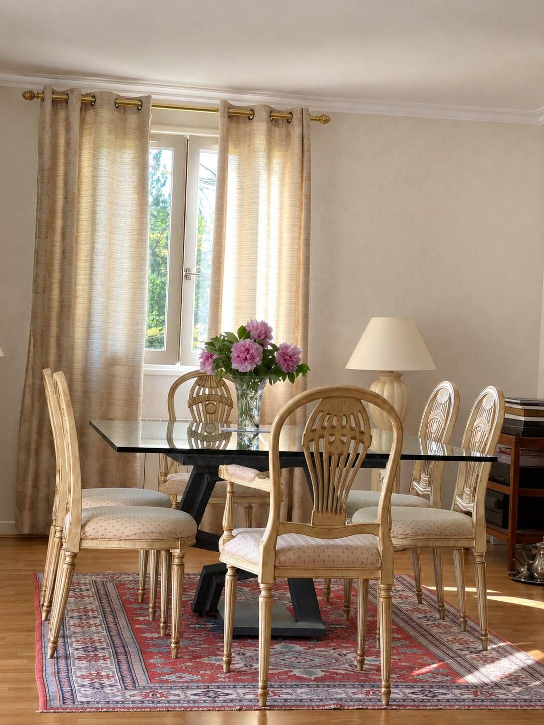 Table "fleur de fer" par maurice barilone pour roche bobois