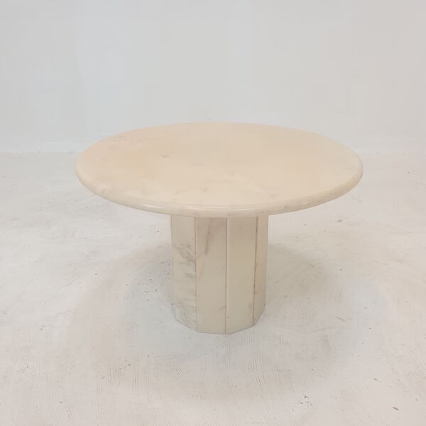 Ensemble de 3 tables d’appoint en marbre italien, années 1970