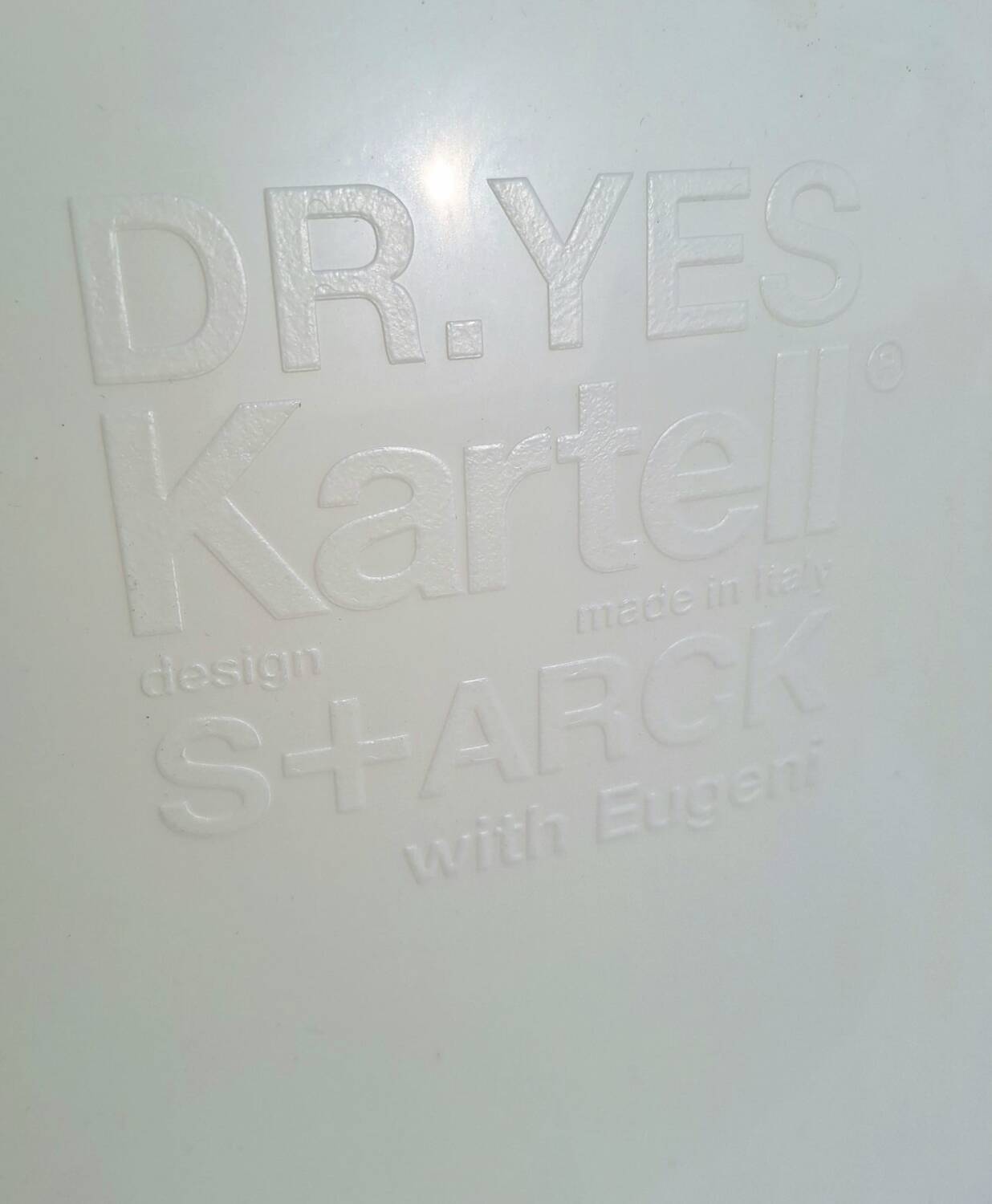 3 Kartell armchairs, model Dr.YES design Philippe Starck & Eugeni Qu