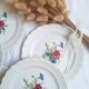 Assiettes à desserts à fleurs vintage