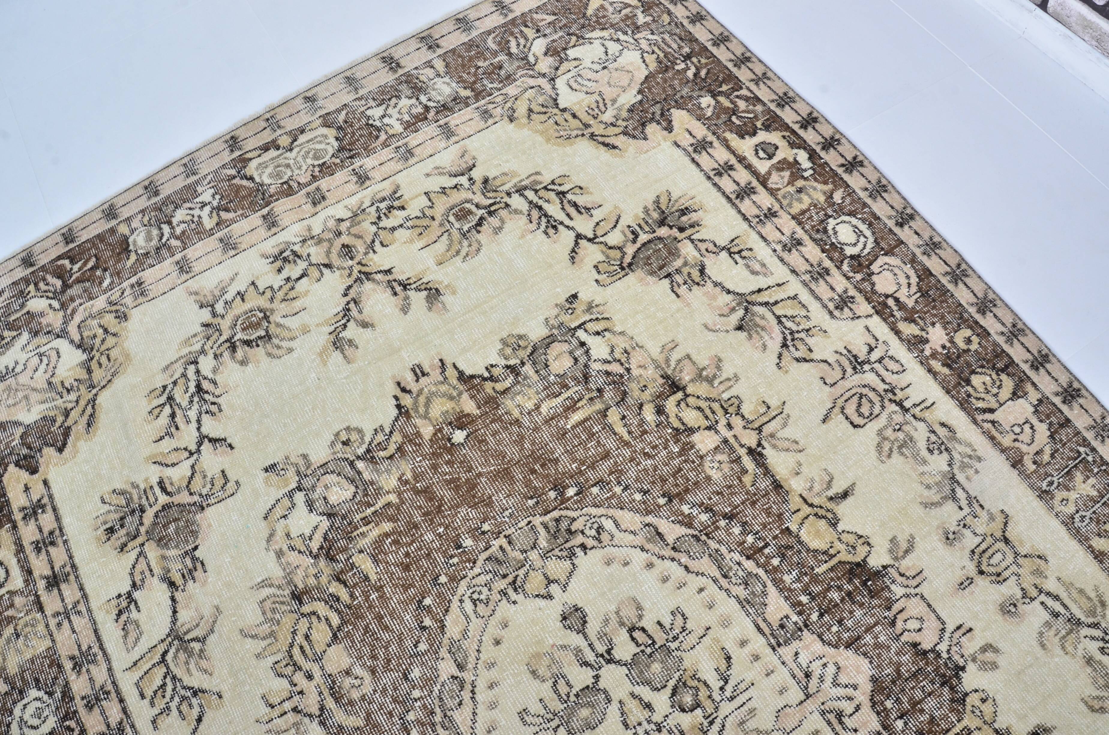 Tapis en laine Oushak SKU 3553