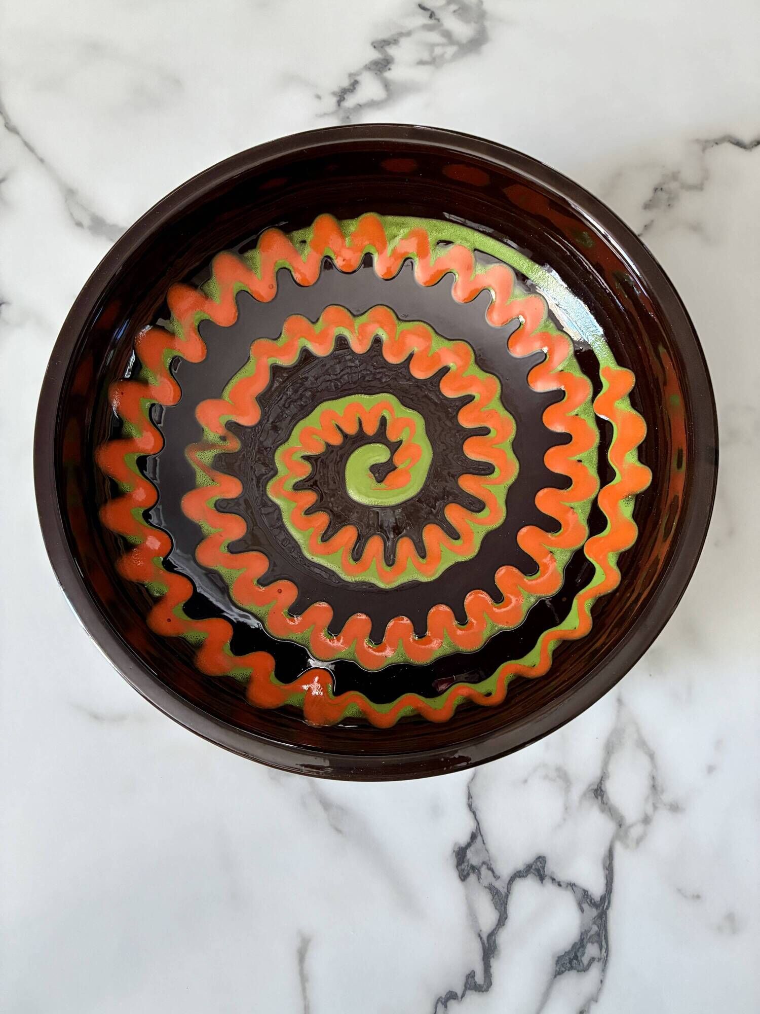 Flat round salad bowl Catalonia