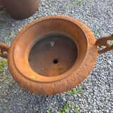 Medici vase with cast iron ears