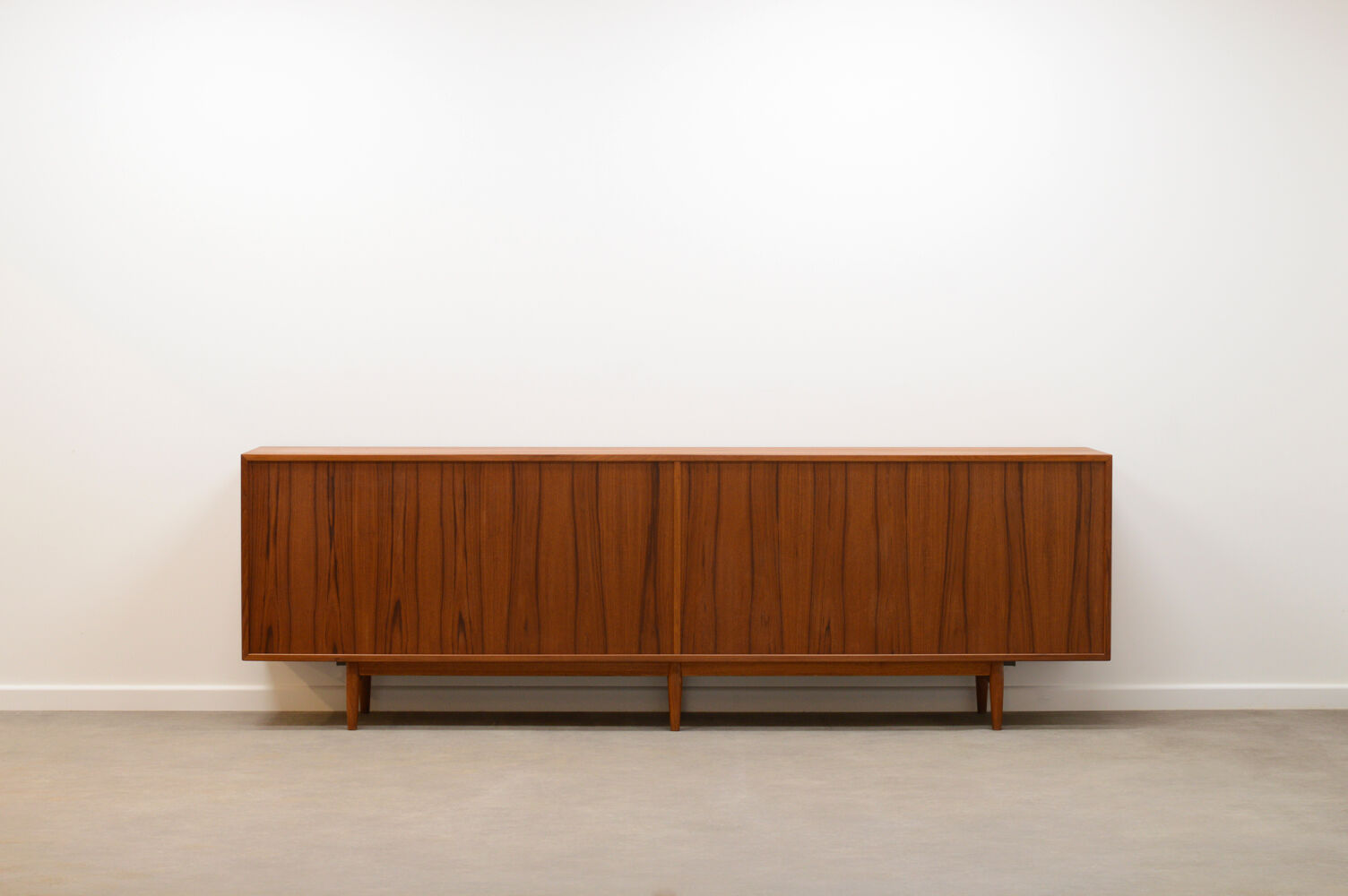 Enfilade 29A par Arne Vodder pour Sibast, Danemark 50