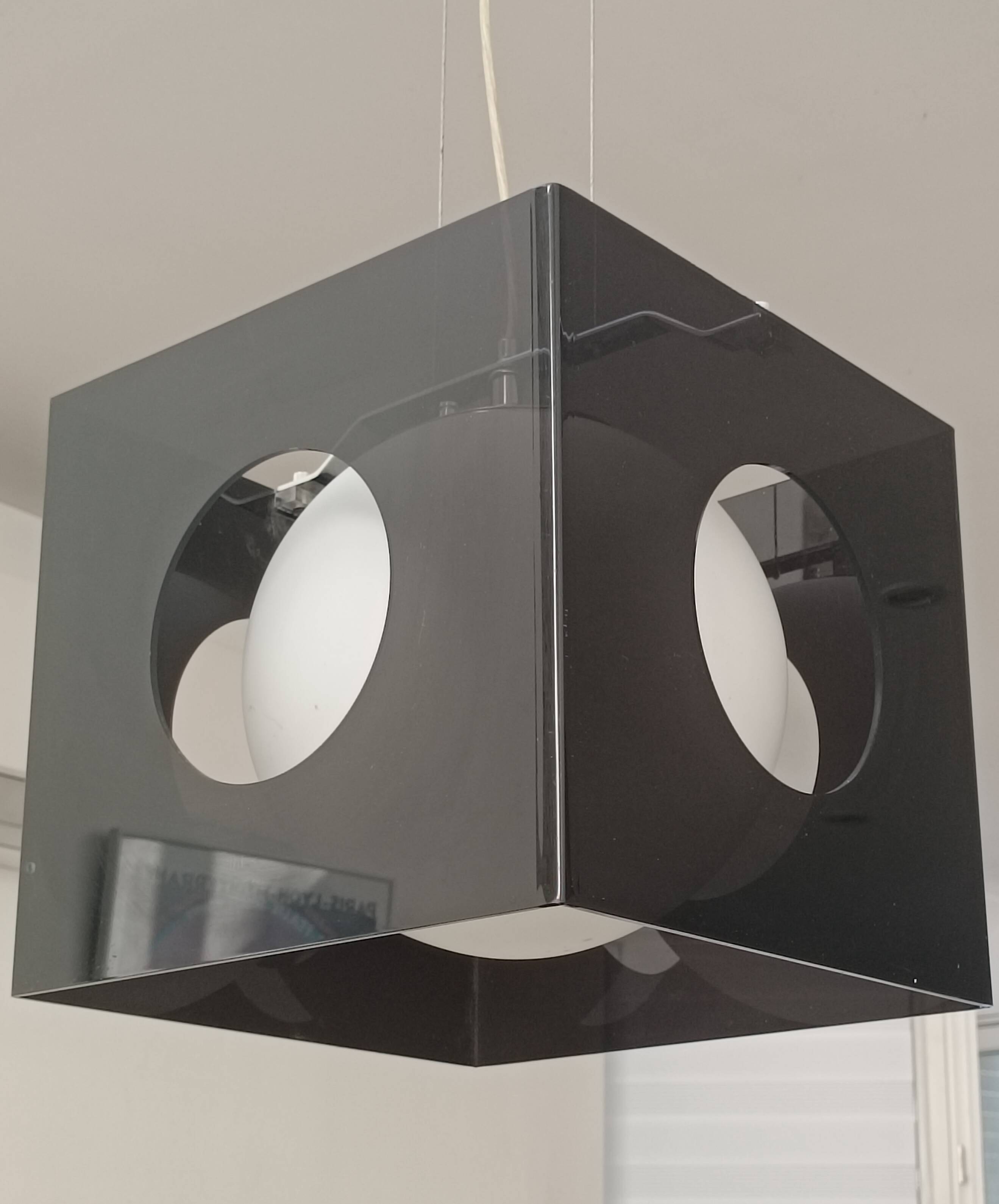 Lampe suspendue design plexiglas fumé 1990s