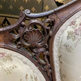 Paire de fauteuils bergères rocailles Louis XV