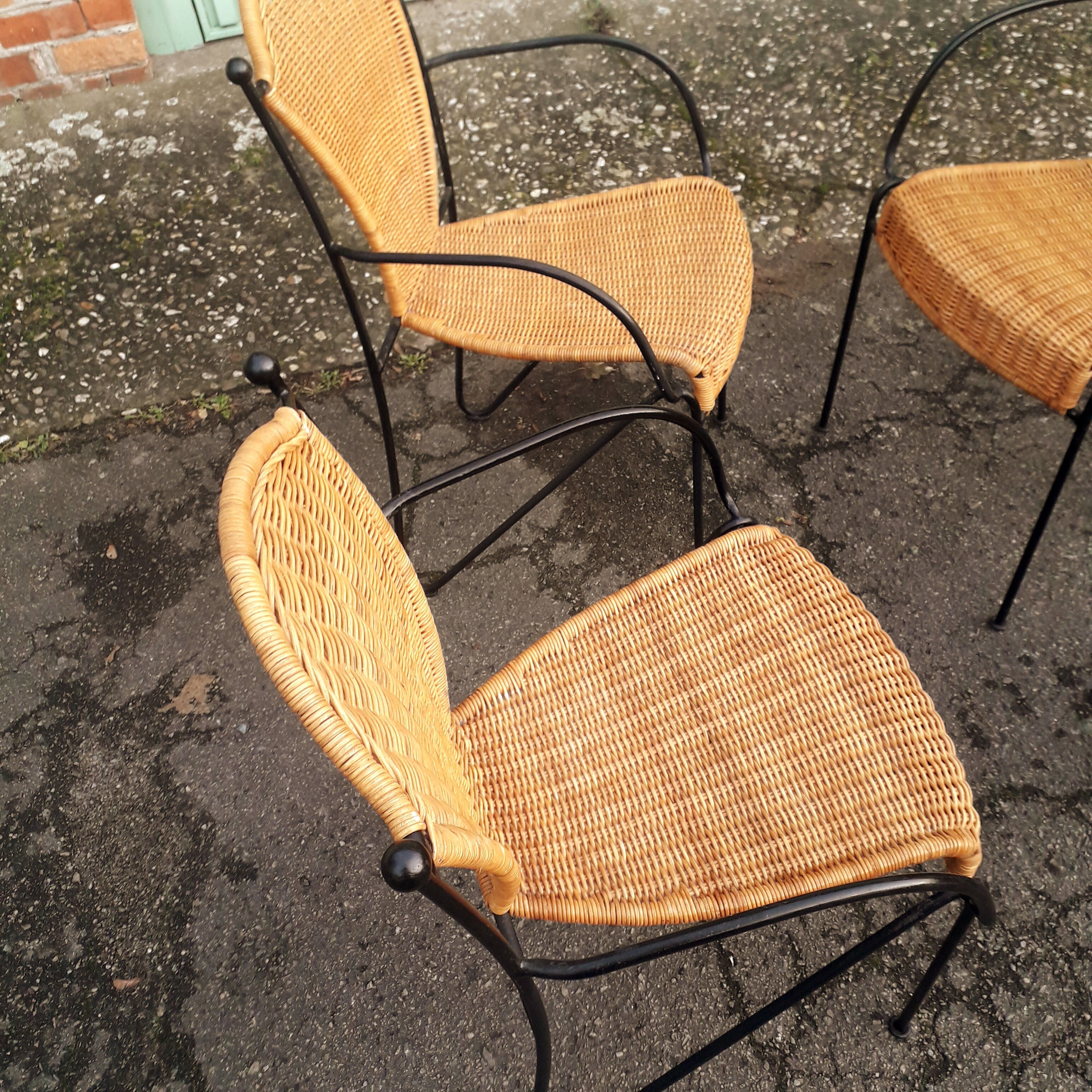 4 armrests wrought iron rattan