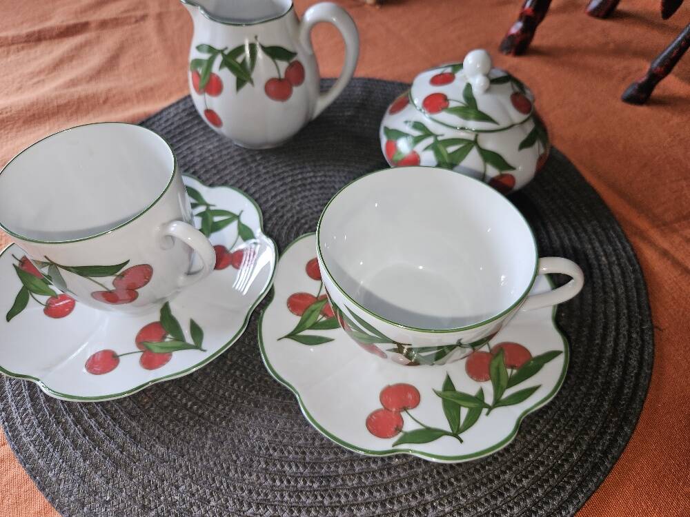 Tea/Coffee service porcelain manufacture Royal Limoges