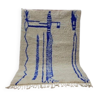 Handmade Moroccan Berber rug size 150 x 250 cm
