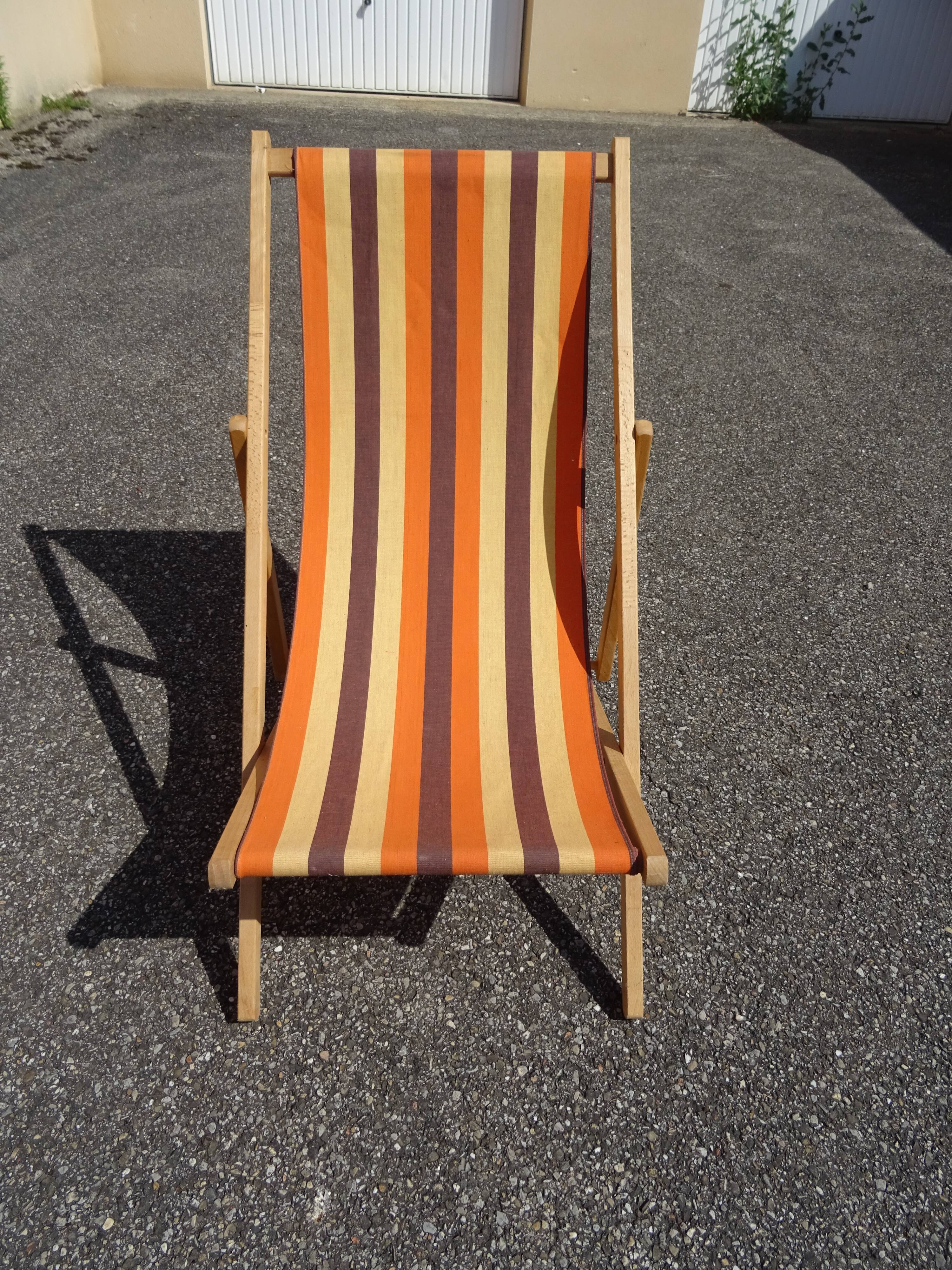 Vintage garden deck chair