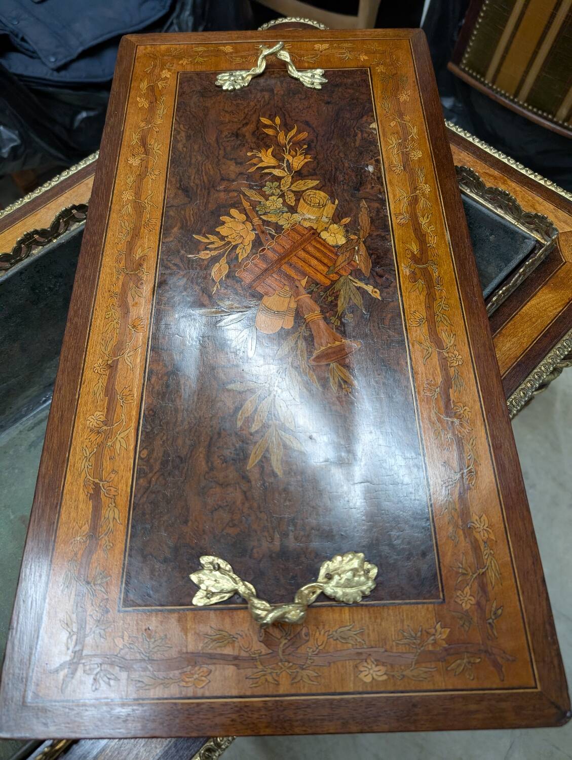 Louis XVI style cooling planter