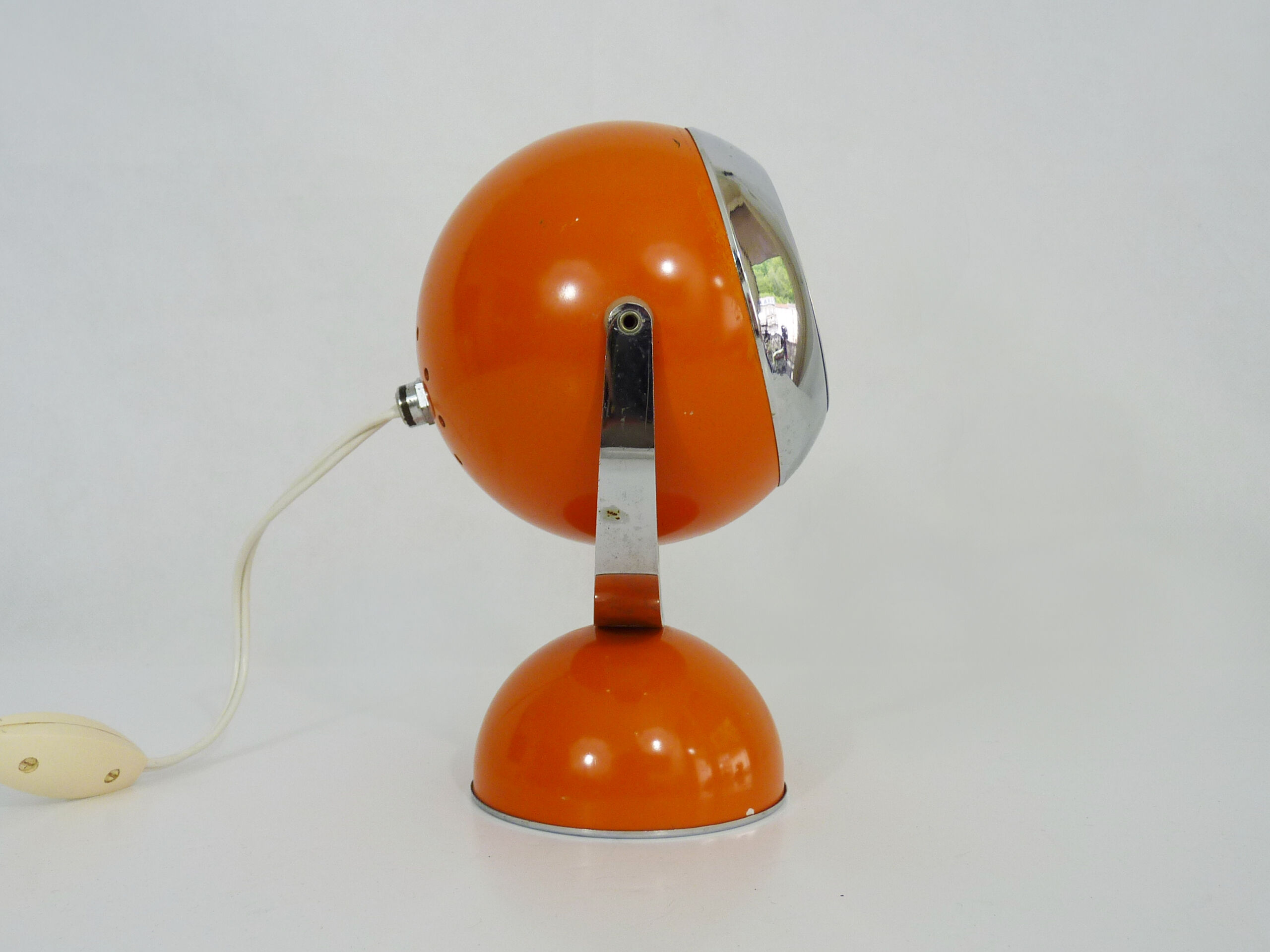 Lampe de bureau vintage eyeball orange, globe orientable. Année 60 70
