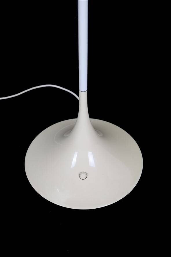 Louis Poulsen / Verner Panton “Panthella” floor lamp / Danish modern design