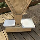 Grocer's scales from the 1950s