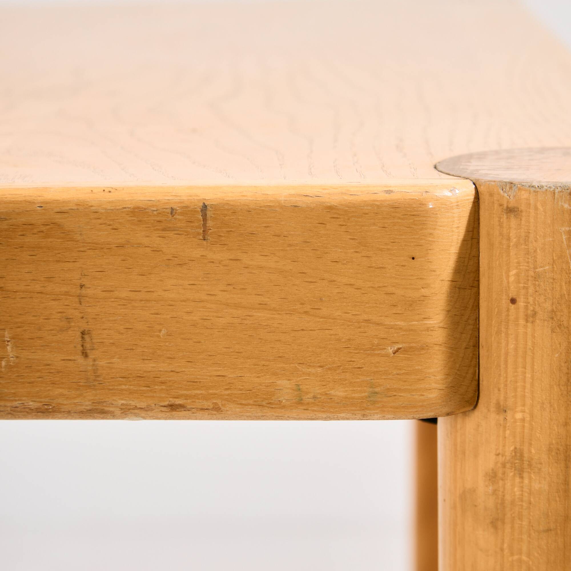 Oak dining table by Lübke