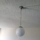 Suspension bistrot globe opaline blanche