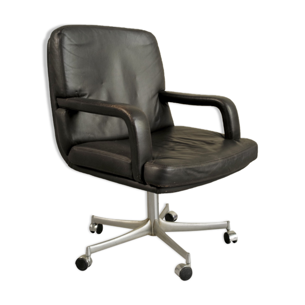 Fauteuil en cuir Mobilier International, 1970