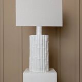 Tommaso Barbi white ceramic table lamp with bamboo-look texture, Italian 1970s Hollywood Regency