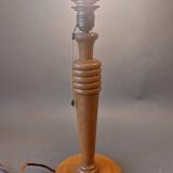 Pied de lampe en bois tourné Art Déco.