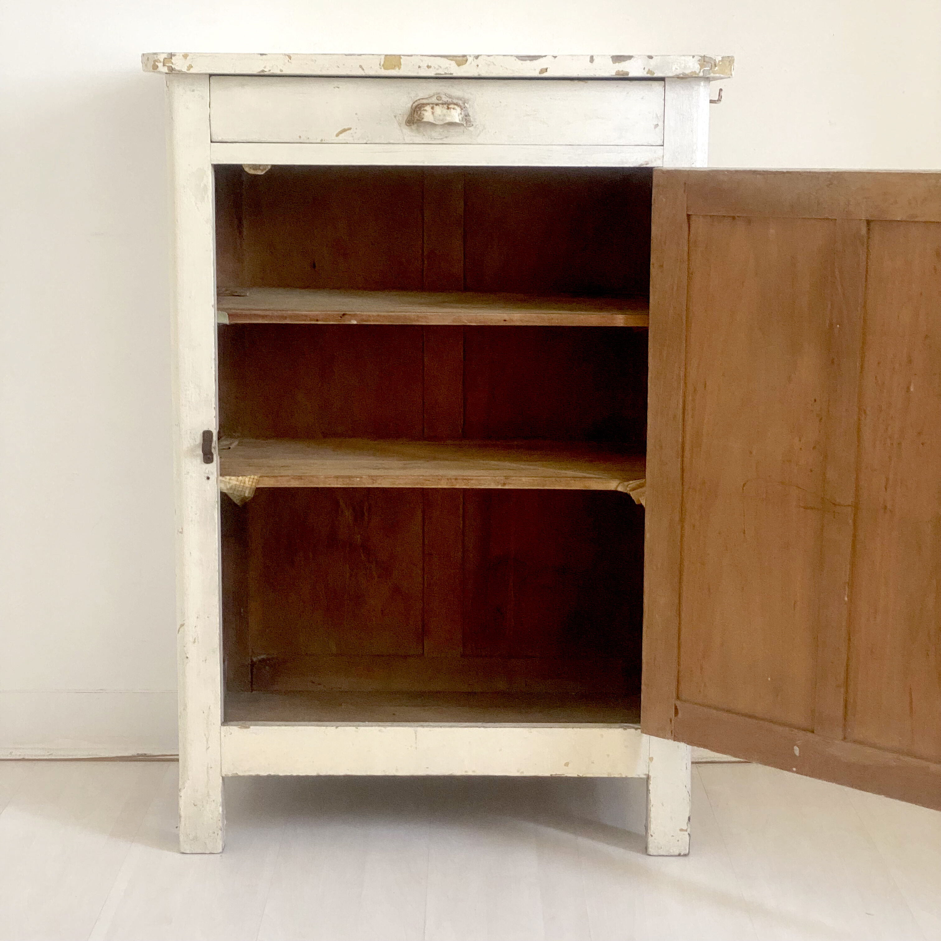 Vintage parisian buffet 50's