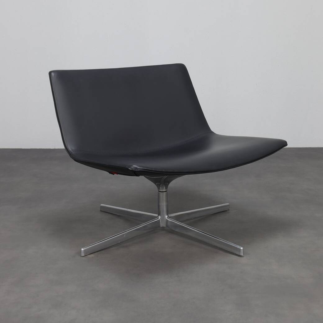 Swivel Lounge Chair "Catifa 80" by Lievore Altherr Molina for Arper, Italy