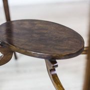 Table d'appoint ovale du 19ème siècle