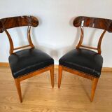 Set of Biedermeier Shovel Chairs in Walnut & Black Leather, Austria, 1820s