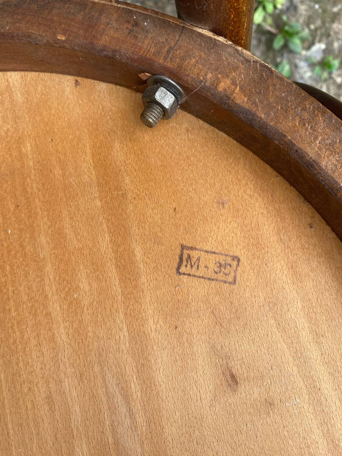 Chaise ancienne bistrot Khon n°18 bois + assise thermoformée vintage